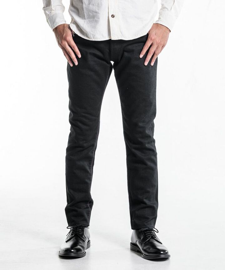 Momotaro B0105SP 15.7oz GTB Selvedge Black x Black Denim Narrow Tapered