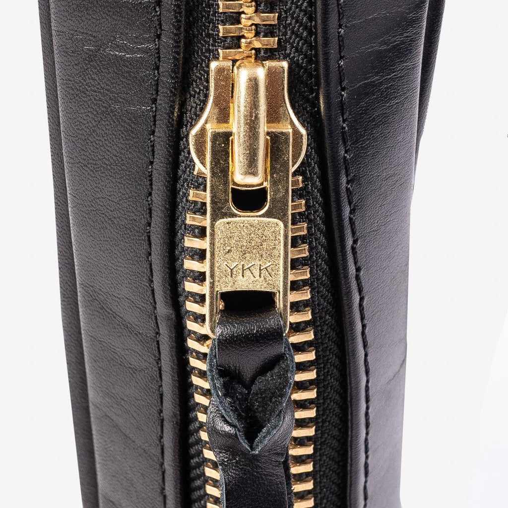Iron Heart IHE-40 Rectangular Leather Diamond Stitched Shoulder Bag - Black