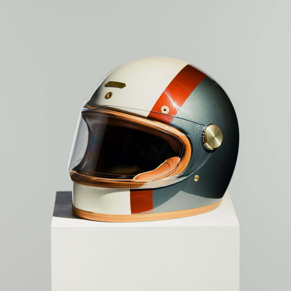 Hedon Heroine Racer Eastwood 2.0 - Handcrafted Full Face Helmet