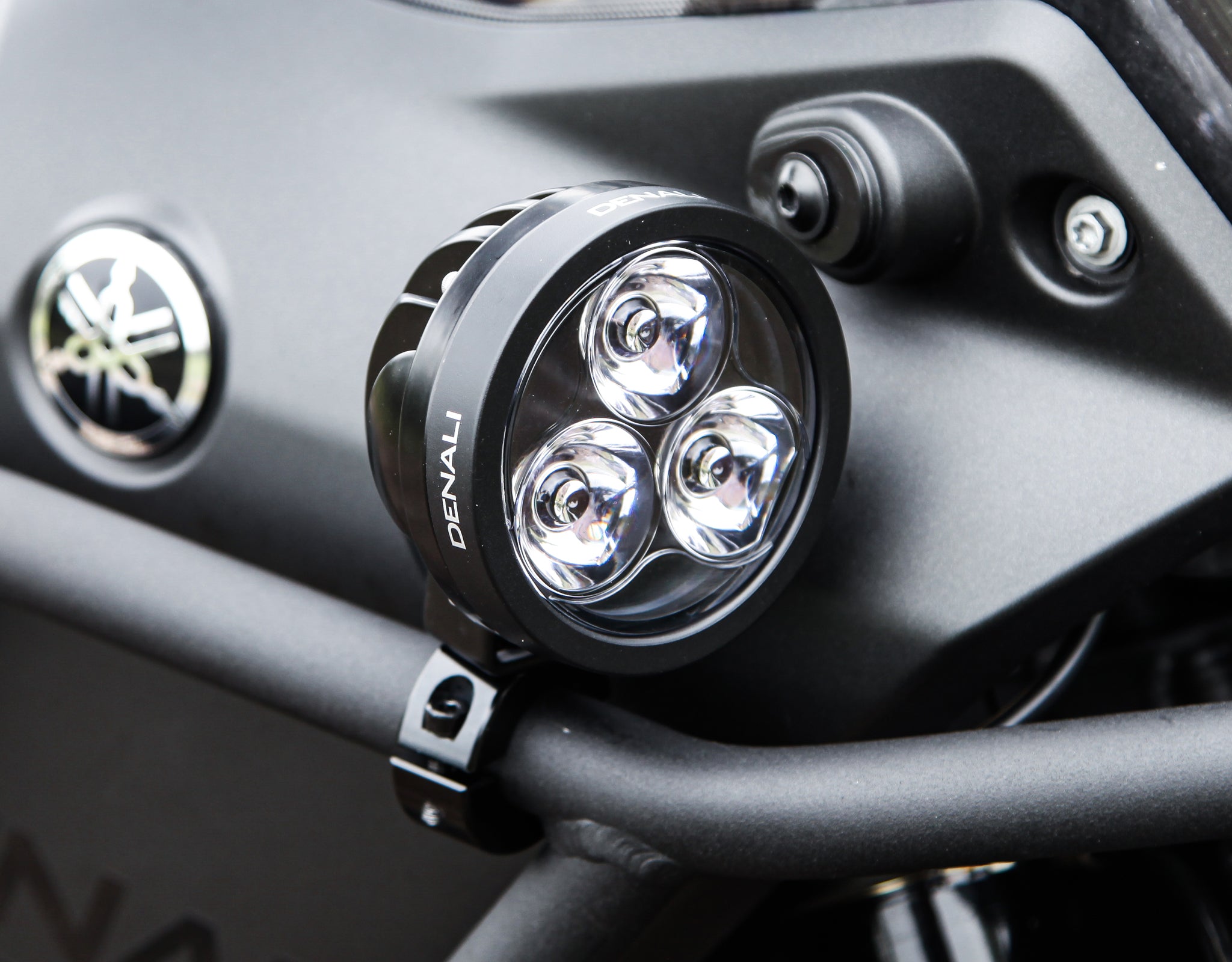 Đèn Lái Denali D3 Driving LED