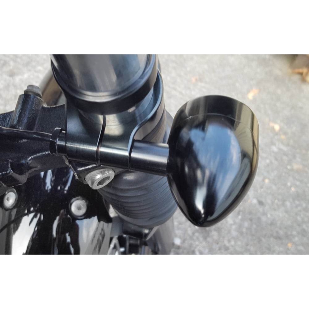 Motone Wrap Around Fork Turn Signal Clamps M10 - 41mm - PXN041B