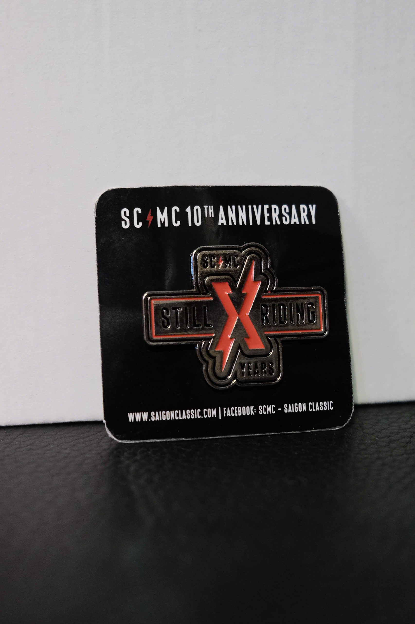 Pin Cài SCMC 10TH Anniversary - 2026 Collection