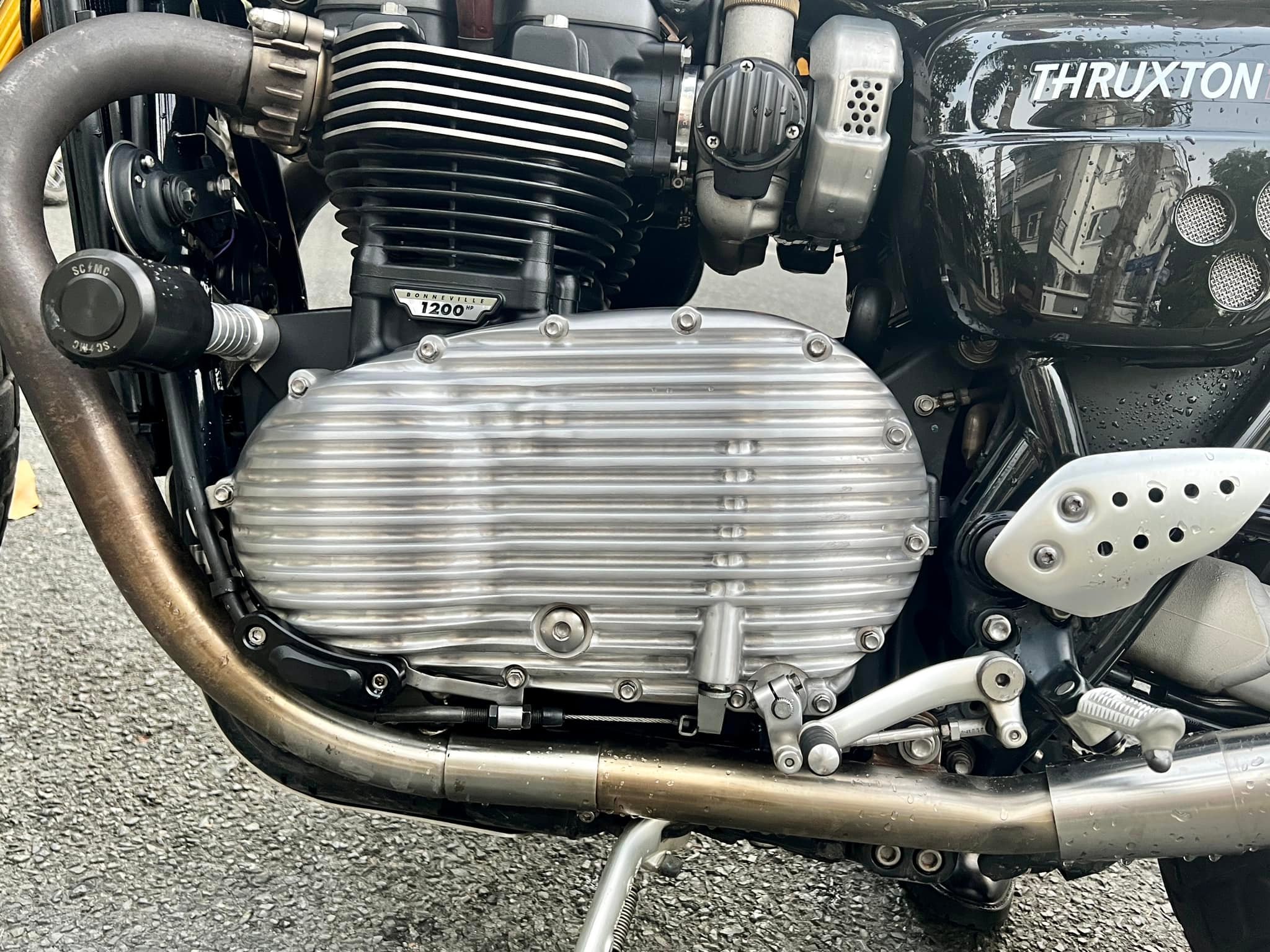 Ốp Lốc Máy Motone Ribbed Side Engine – Nhôm Xước MMU065 - Image 4