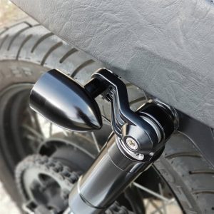 Motone Pat Signal Triline Phuộc sau - Đen MMU005