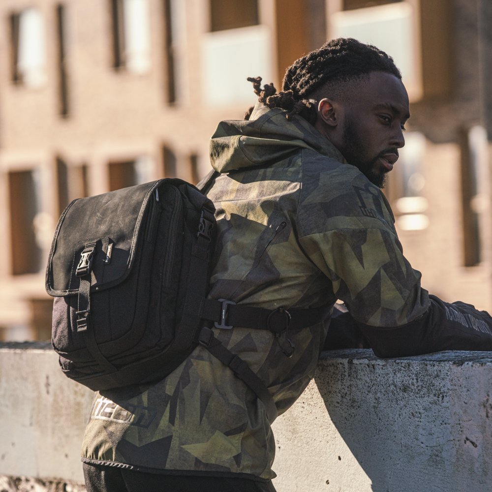 Kriega Sling Pro Messenger Bag - Image 9