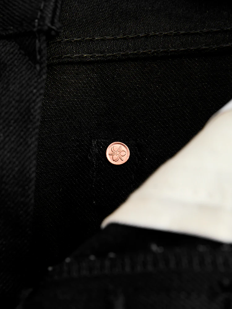 Momotaro 0306-B 15.7oz Black Selvedge Denim - Tight Tapered Fit - Image 8