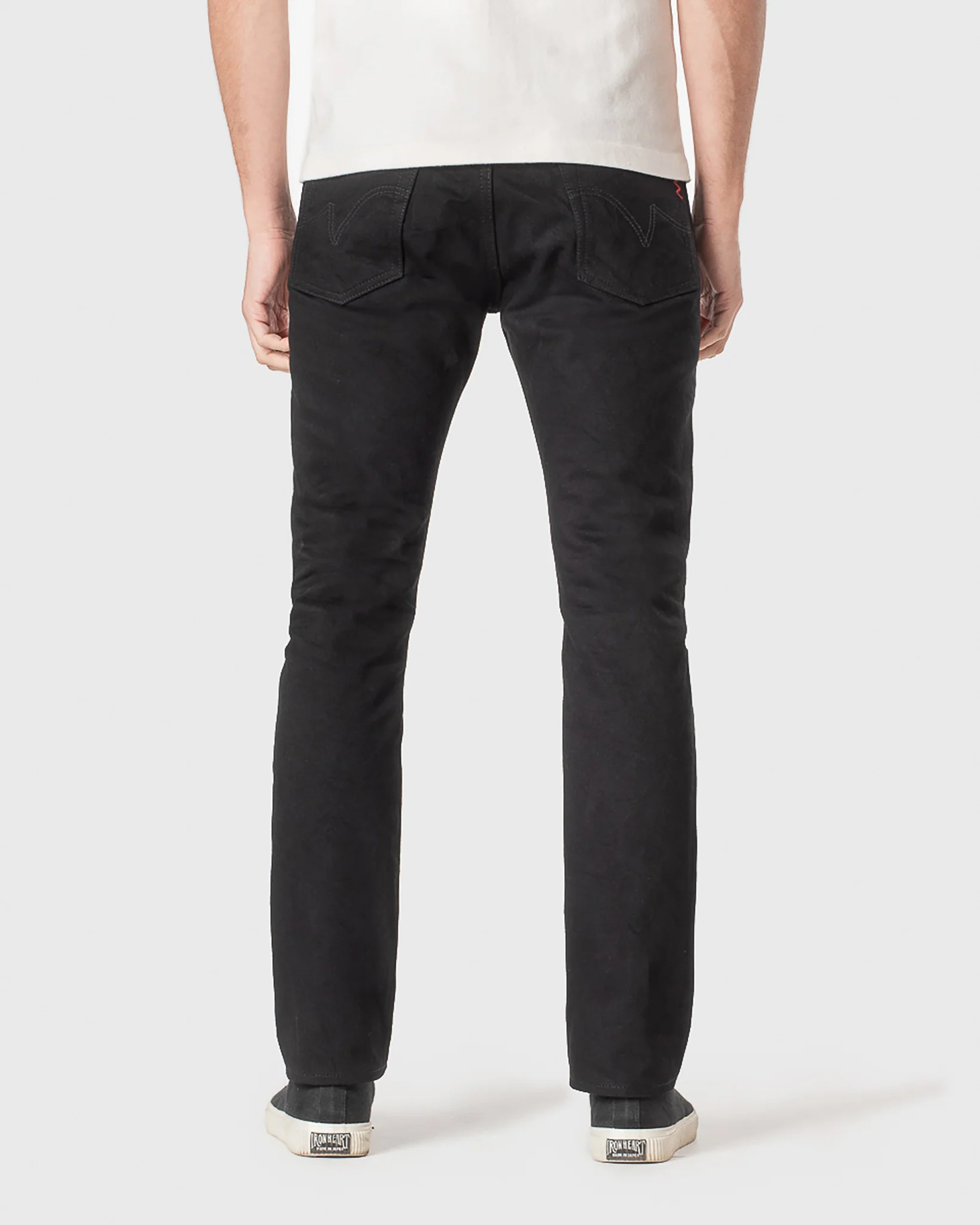 Iron Heart IH-555S-142BB 14oz Selvedge Denim Super Slim Cut - Black/Black - Image 18